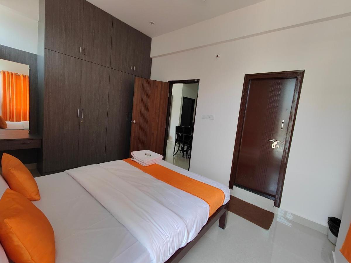Meer Stay - Premium Service Apartments Vanivilasa Puram Exteriör bild